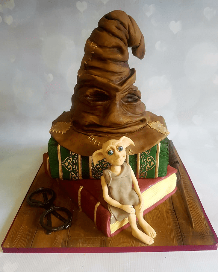 Dobby Birthday Cake Ideas Images (Pictures)