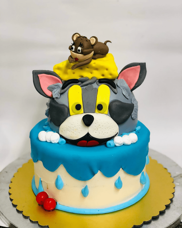 Tom Birthday Cake Ideas Images (Pictures)