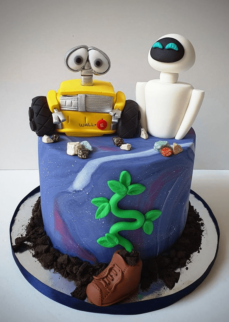 WallE Birthday Cake Ideas Images (Pictures)