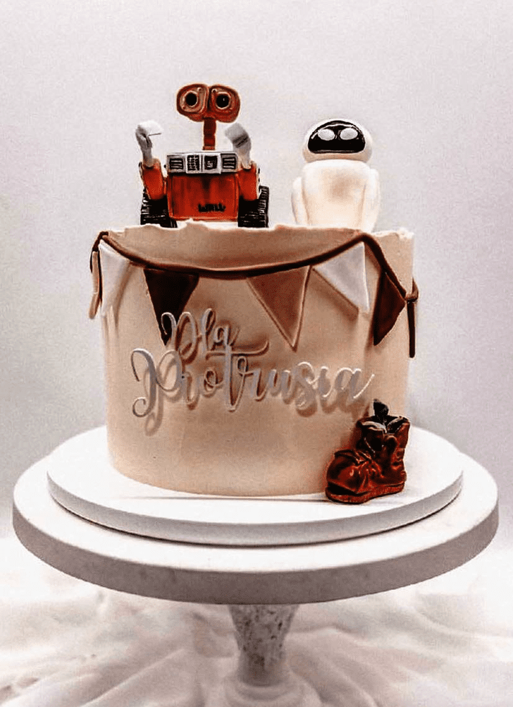 WallE Birthday Cake Ideas Images (Pictures)