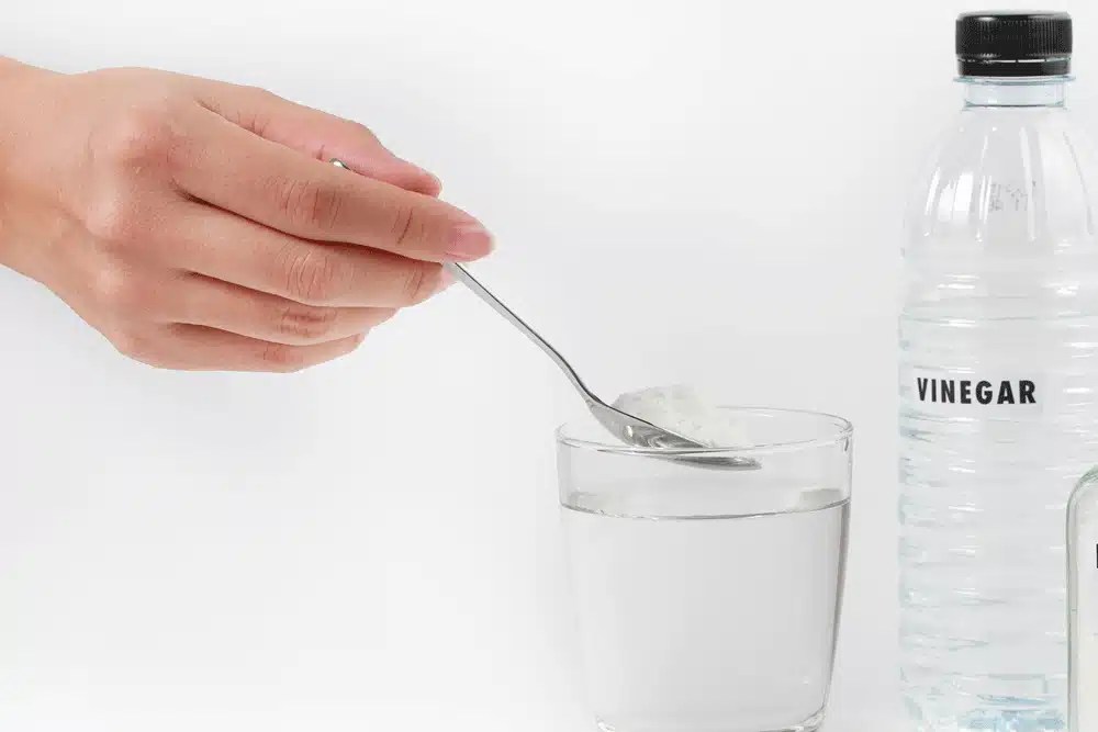 3 Ways to Get Rid of the Frying Smell in Your Kitchen Between Carpools