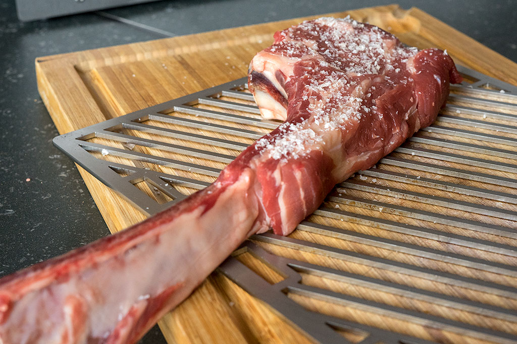 TomahawkSteak mit PfifferlingSpeckRahmsauce u