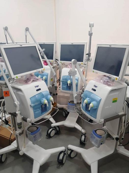 New 2014 DRAGER Babylog VN500 • 8000 • Al Ras Medical
