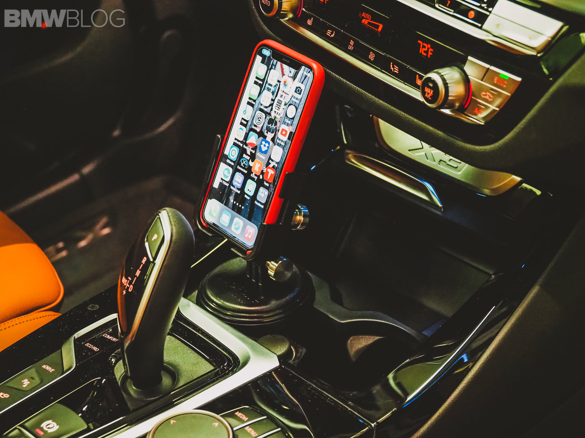 Review The WeatherTech CupFone Two View Smartphone Holder