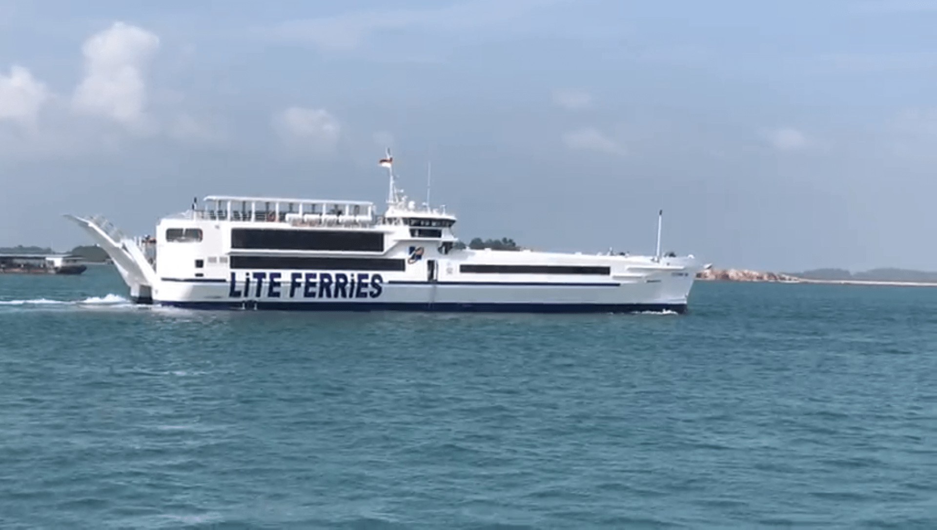 Lite Shipping Book your ride