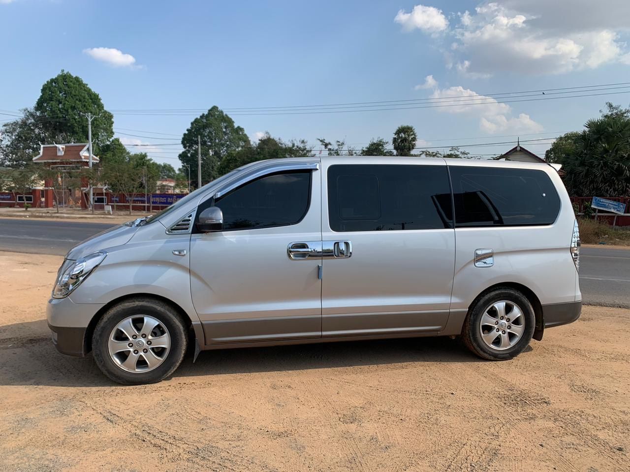 Cambodia Private Car Service Book your ride