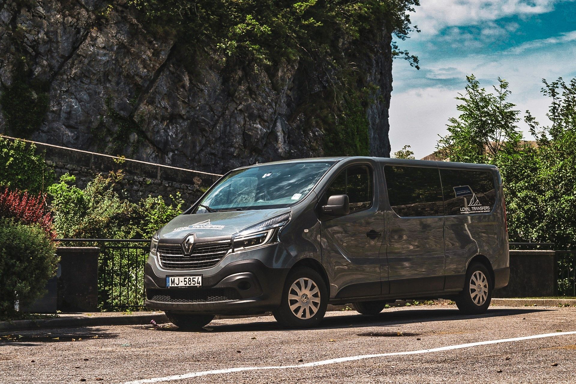 Loyal Transfers Minivan, Tickets and online bookings