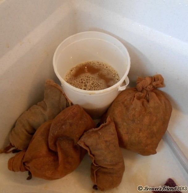 Hops Squeezing and Hops Absorption More Bitterness Please Brewer's