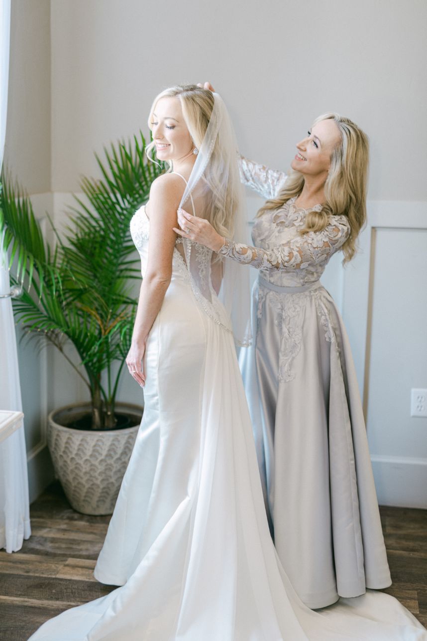 How to Prepare for Your Role as Mother of the Bride