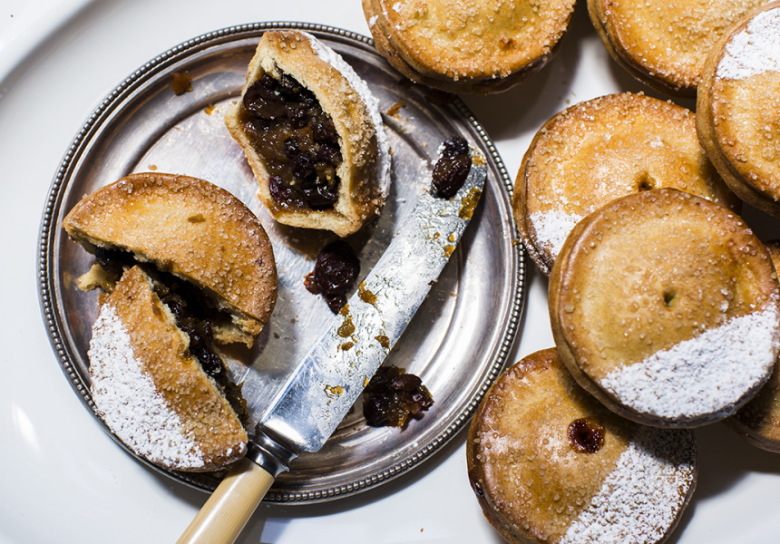Christmas Puddings and Stuffing Here’s How to Have a Very