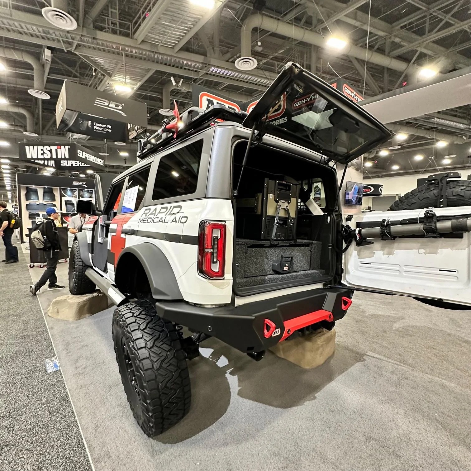 📸 ARB First Responder Concept Bronco Build [SEMA 2022] | Bronco6G