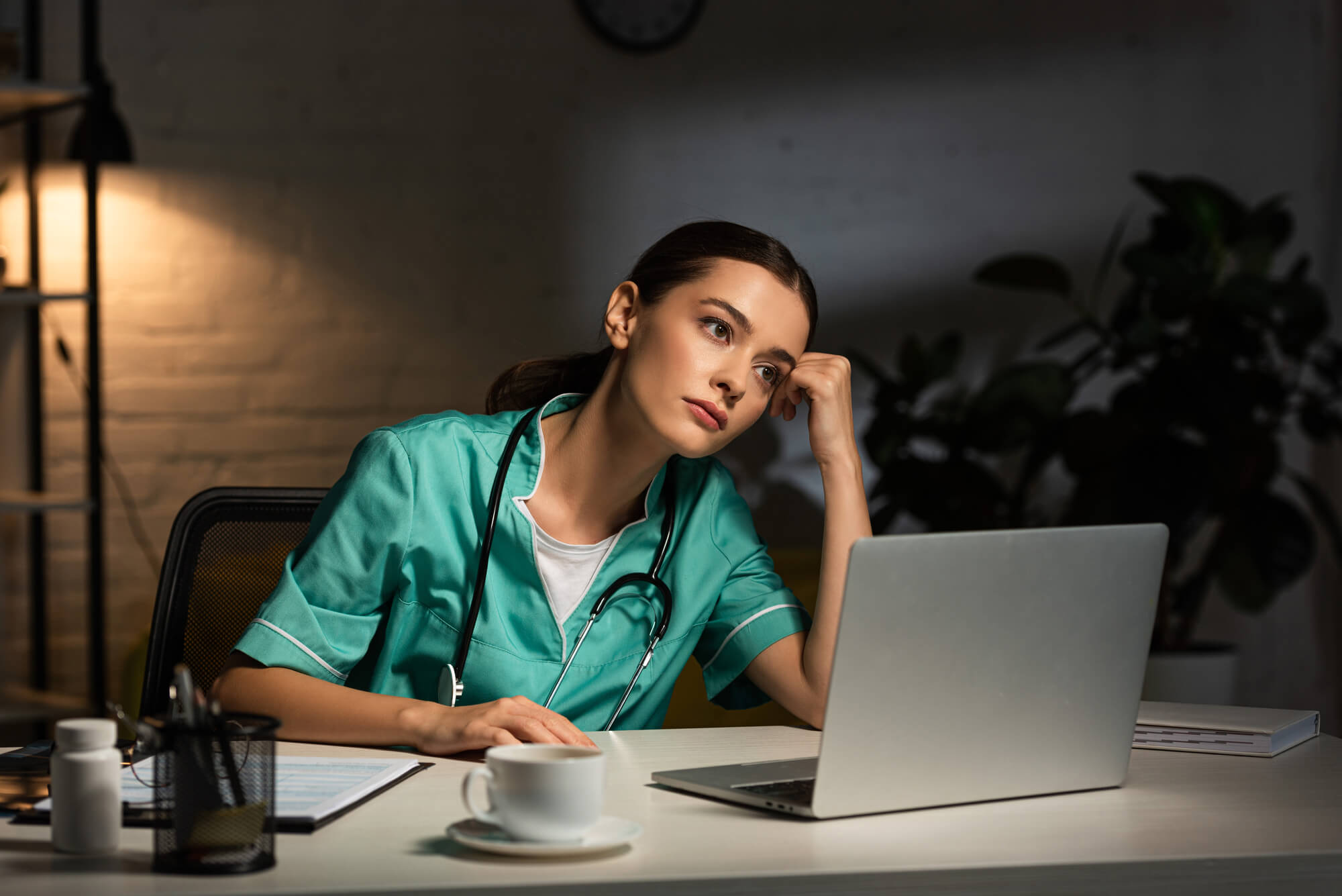 Nursing Tips Adjusting to Night Shifts eMedCert Blog