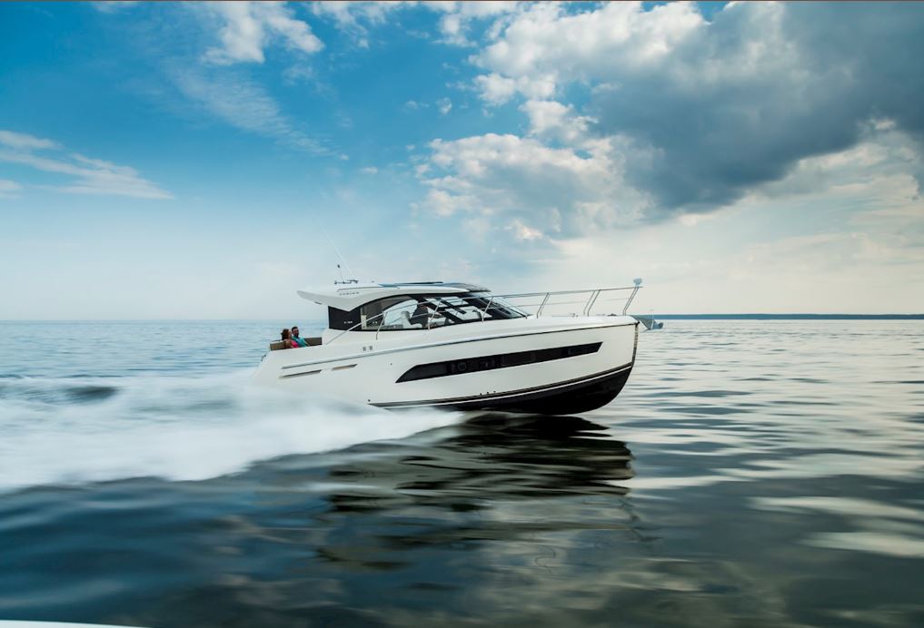 Cabin Conundrums Cuddy Cabin VS Motor Yacht for the Stayaboard Life PierShare Blog