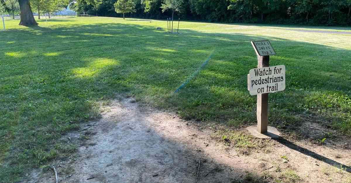 What Are The Best Disc Golf Tee Pads For Your Course? Release Point
