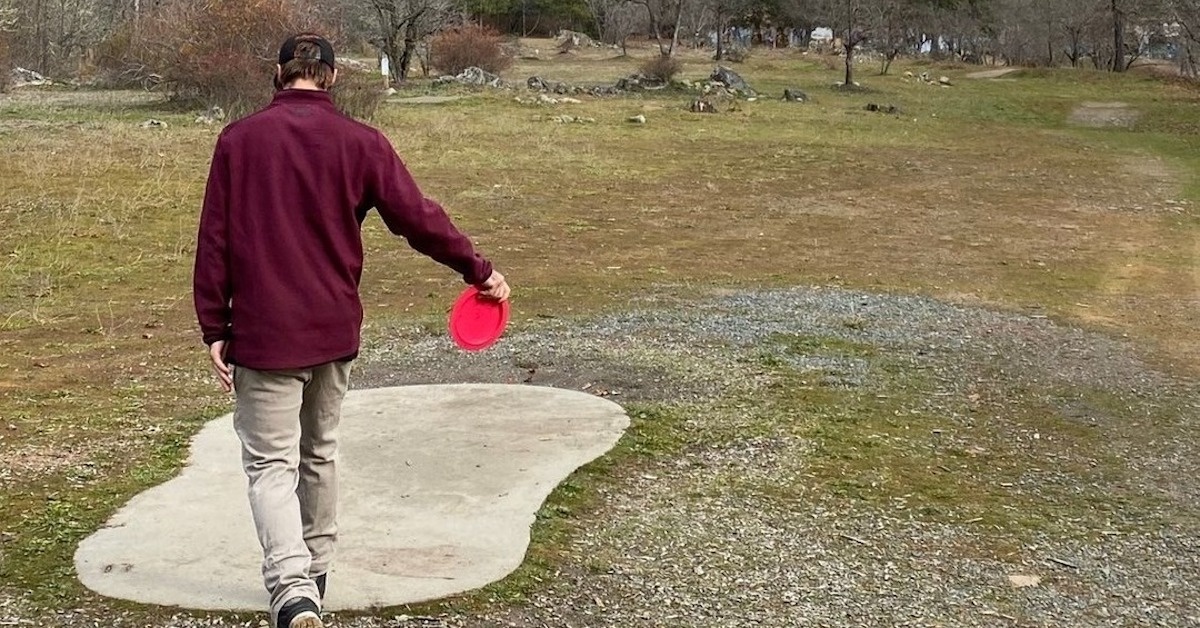 Disc Golf Rules Explained Foot Faults & Legal Stances Release Point