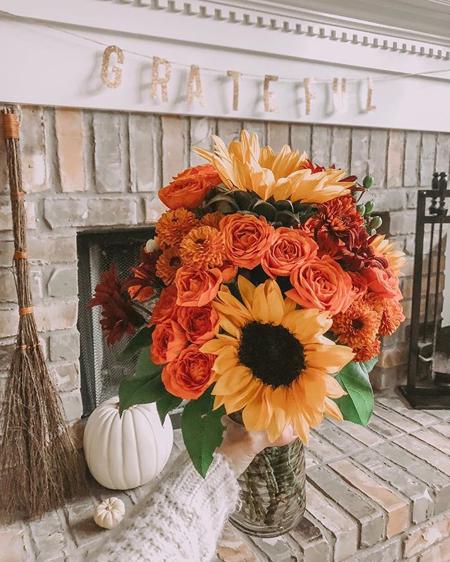 Best Ways to Decorate for Thanksgiving Dinner FromYouFlowers