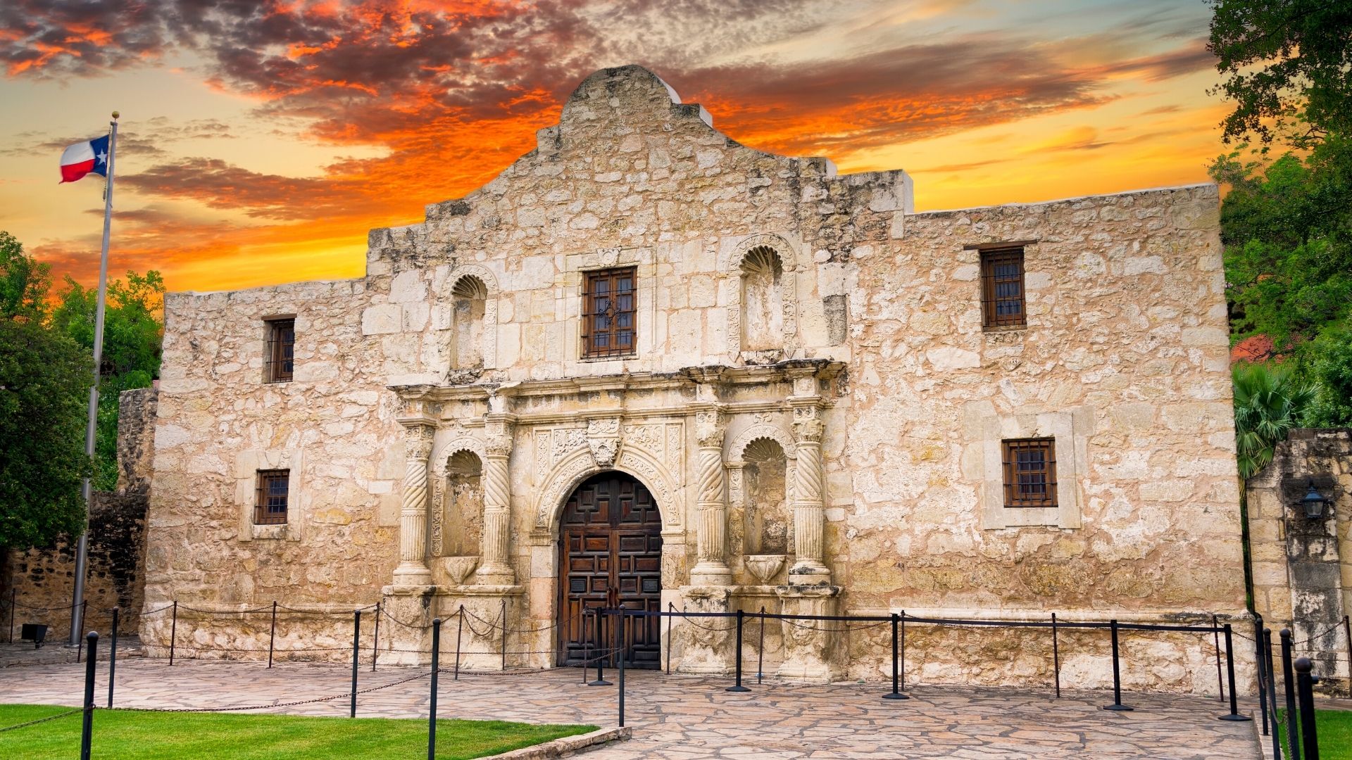 The Essential Guide To San Antonio Missions and Museums