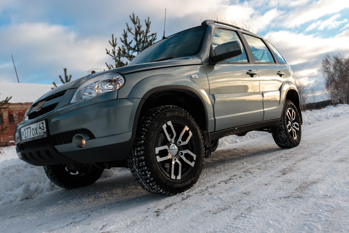 Should I Get Winter Tires? Compare 5 Types of Tires for Snow Tire Agent
