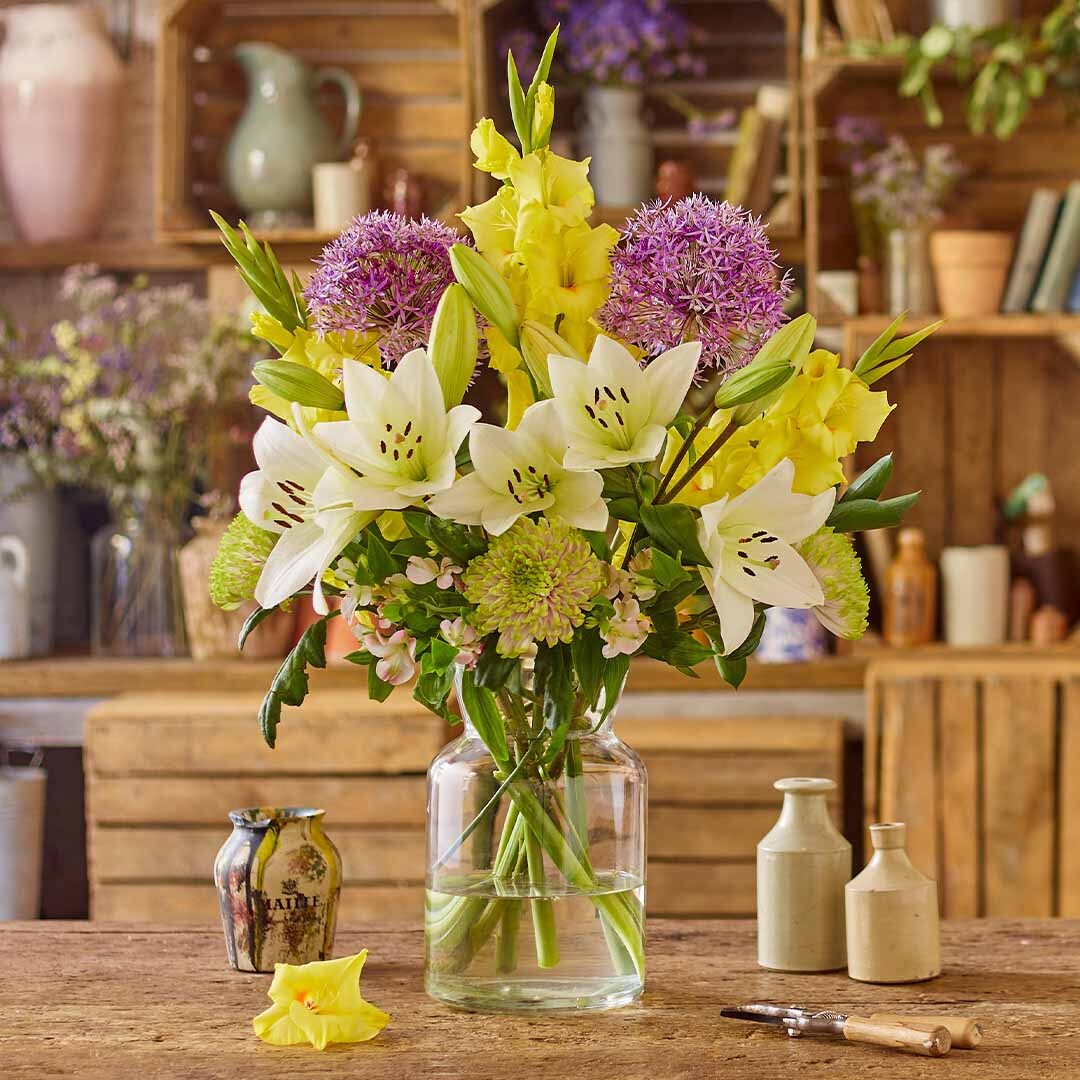 Freddie’s Flowers — fresh flowers, weekly, delivered to your door