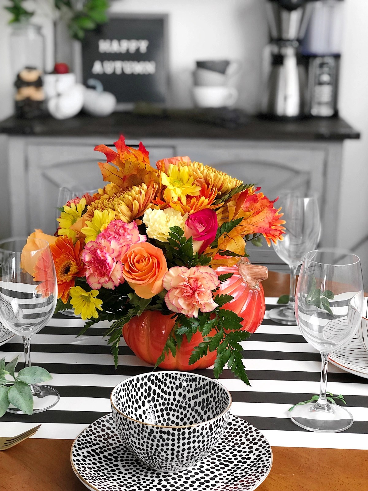 Best Ways to Decorate for Thanksgiving Dinner FromYouFlowers