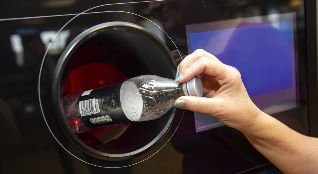 Deposit return scheme put back to ‘late 2024’ MRW