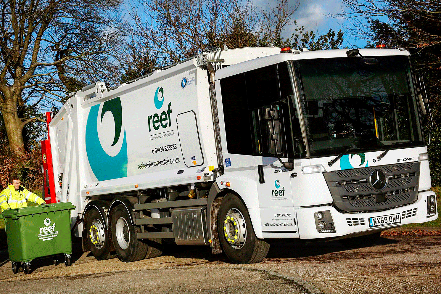 Bin lift designed for heavy collections MRW