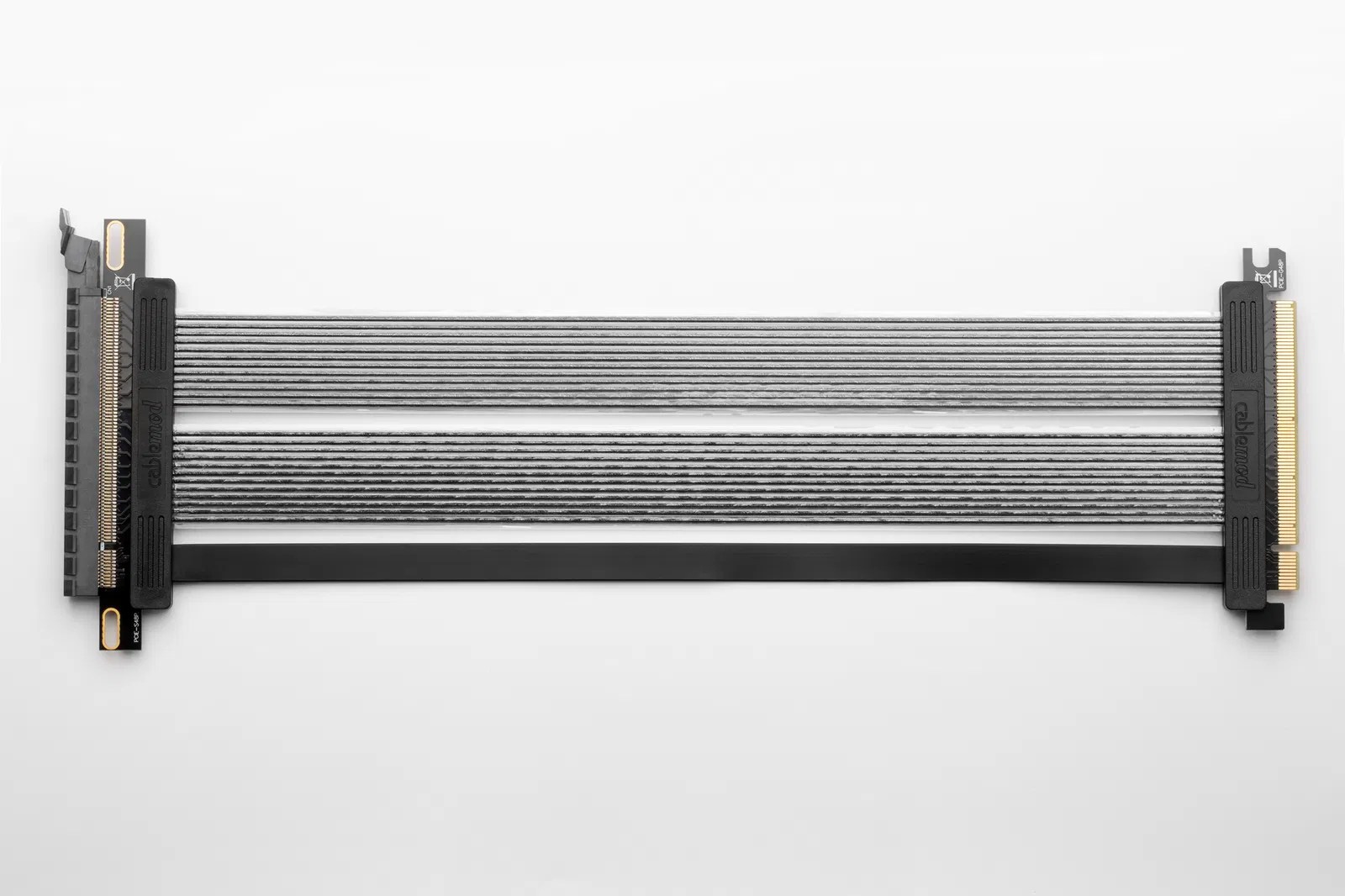 CableMod Straight PCIe 4.0 Riser Cable (Black, 30cm) CableMod