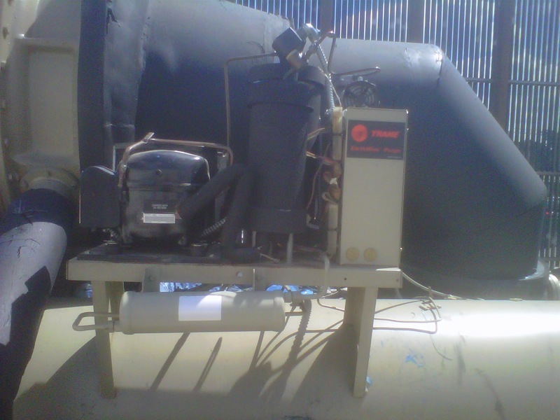 TRANE CVHF485 Chiller used for sale price #9004626, 2004 > buy from CAE
