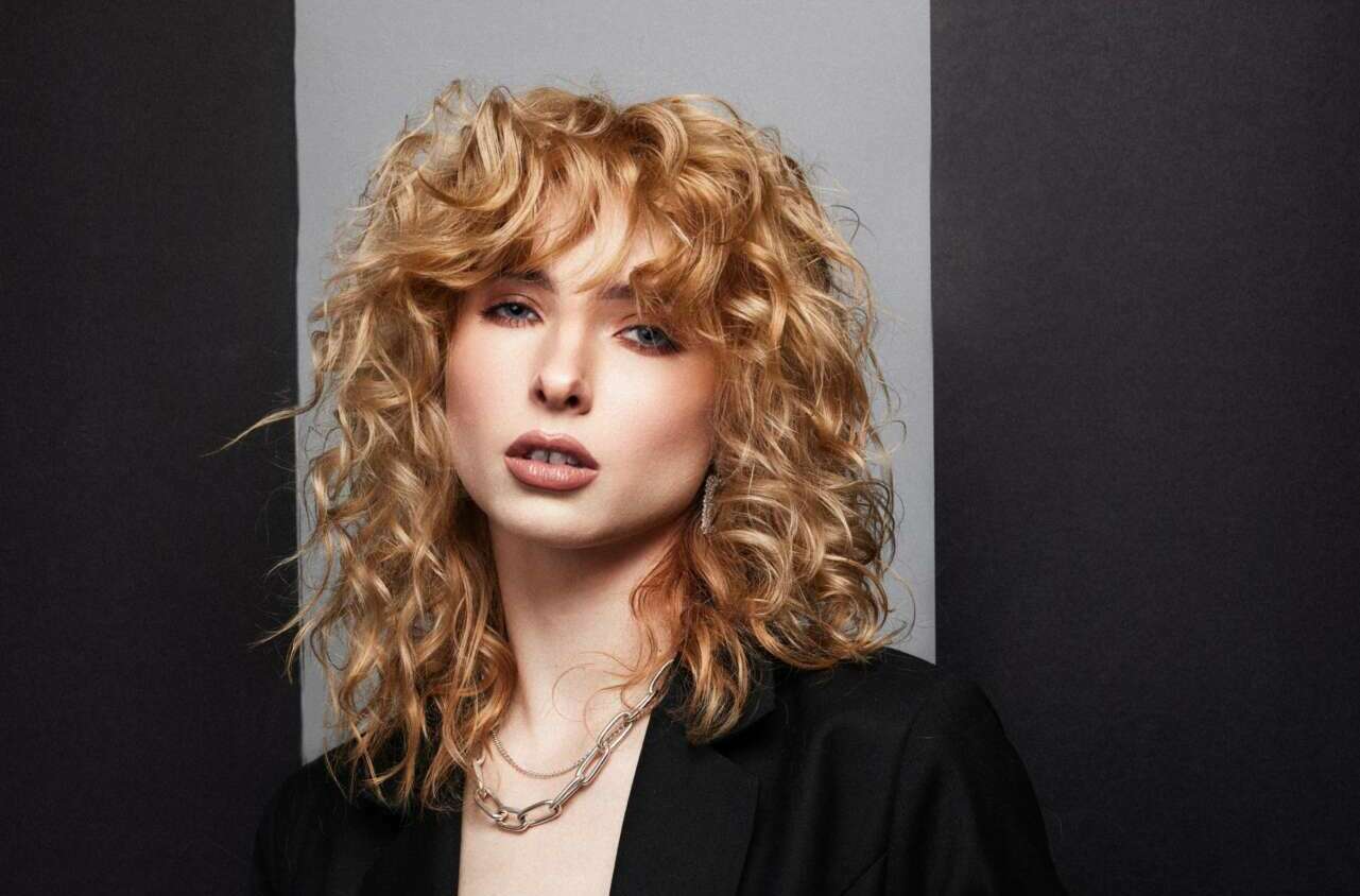 Meet Savannah Vinson CanvasRebel Magazine(04)