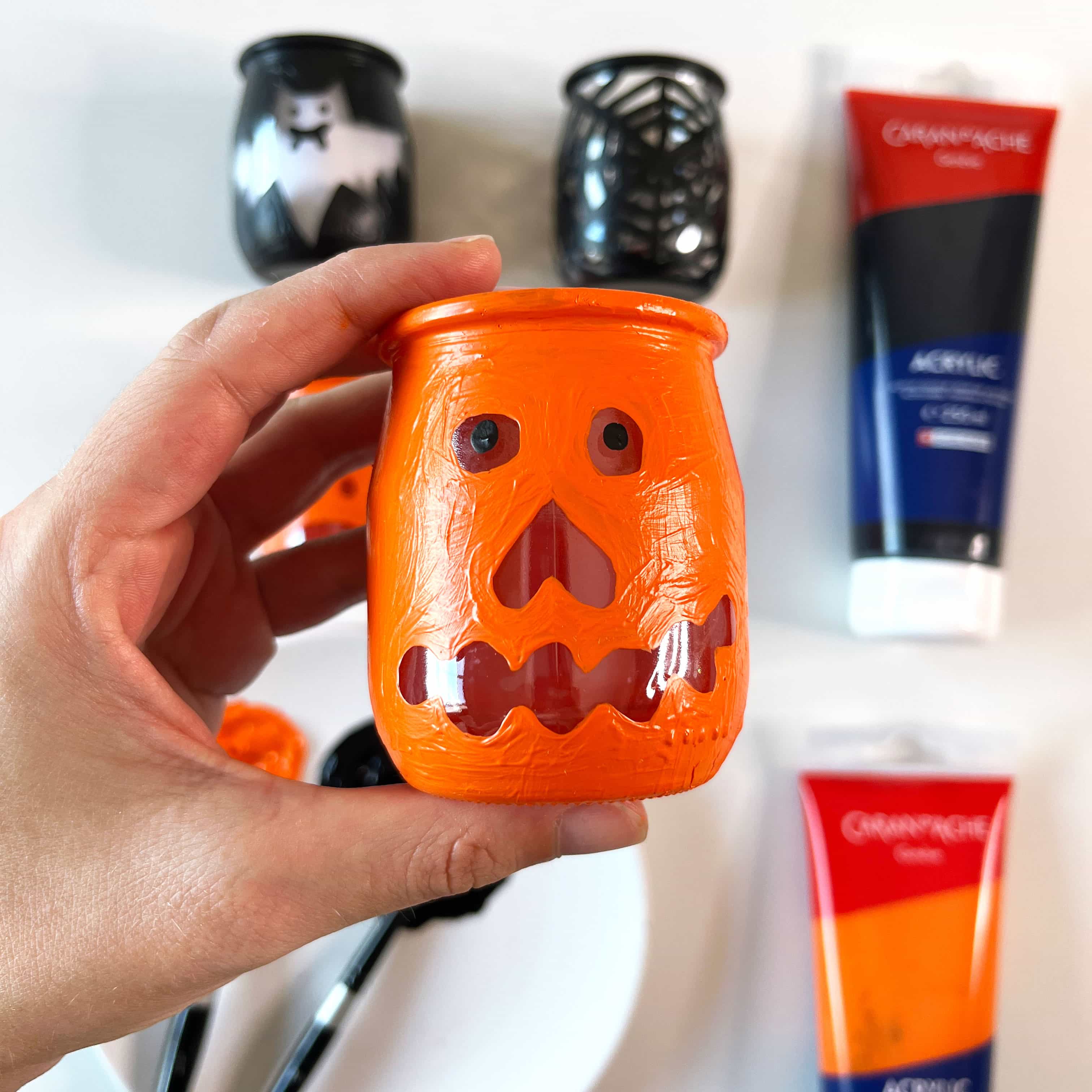 Three Diy Craft Ideas To Make Your Halloween Decorations Caran Dache