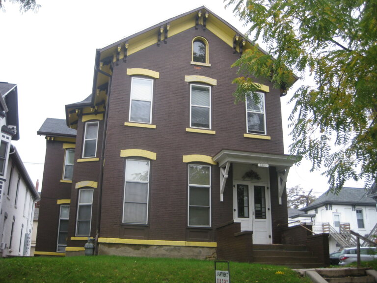 Studio efficiency Apartment for rent All utilities included