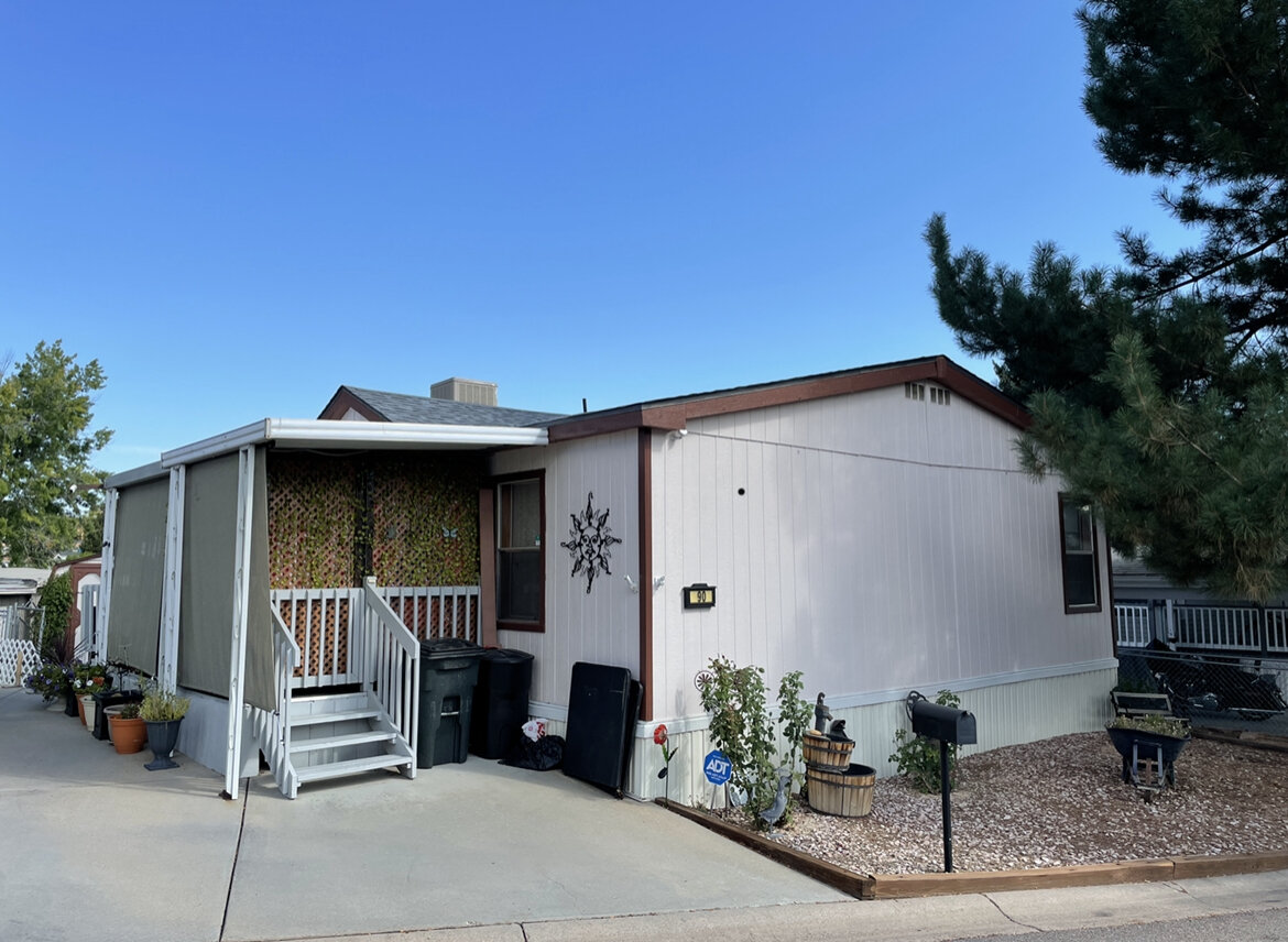 Immaculate Home Located in Holiday Hills 90 a 55+ Senior Community in