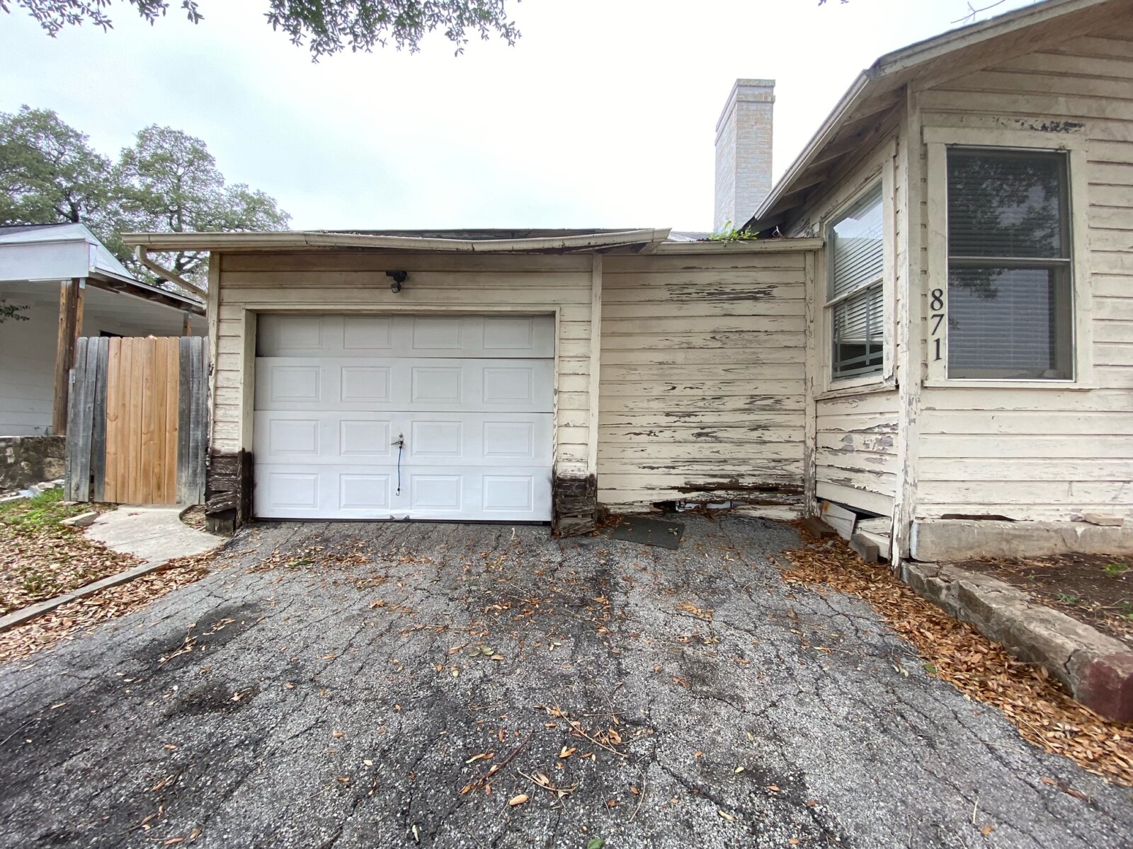 871 Burr Rd HOT Wholesale Deal in San Antonio, TX