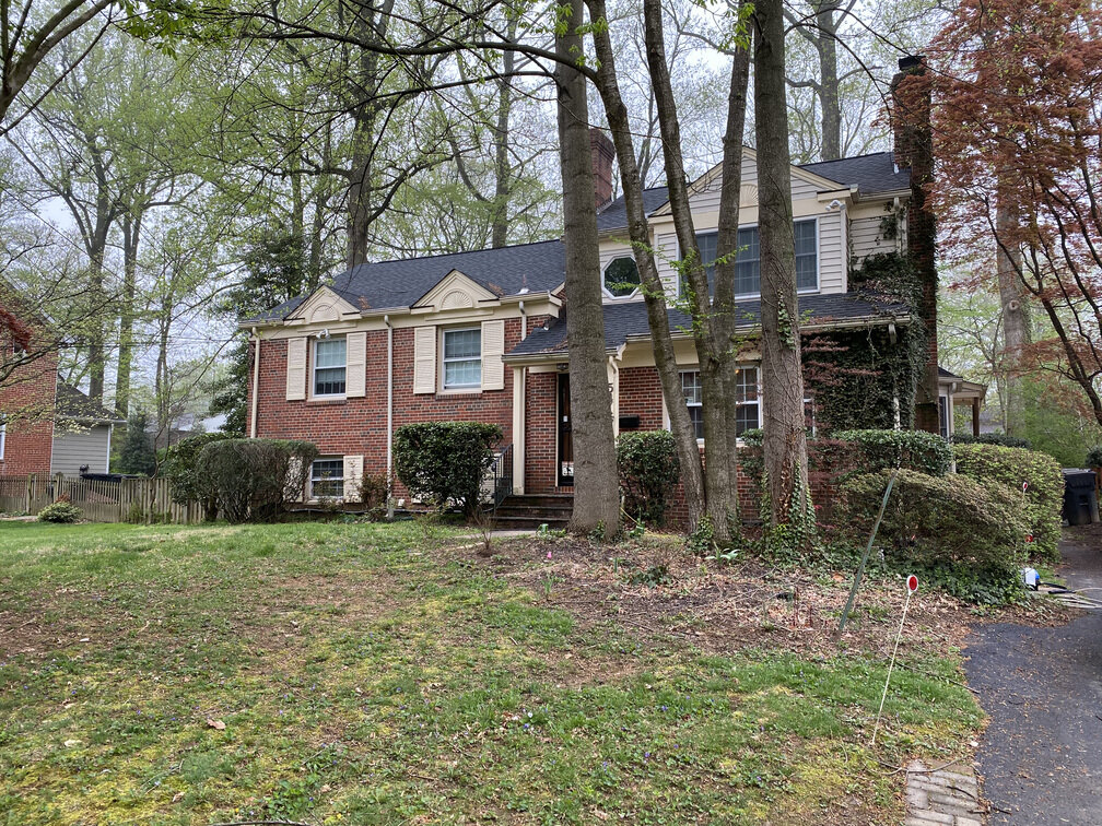 5415 Easton Dr, Springfield, VA 22151 4 Brothers Investment