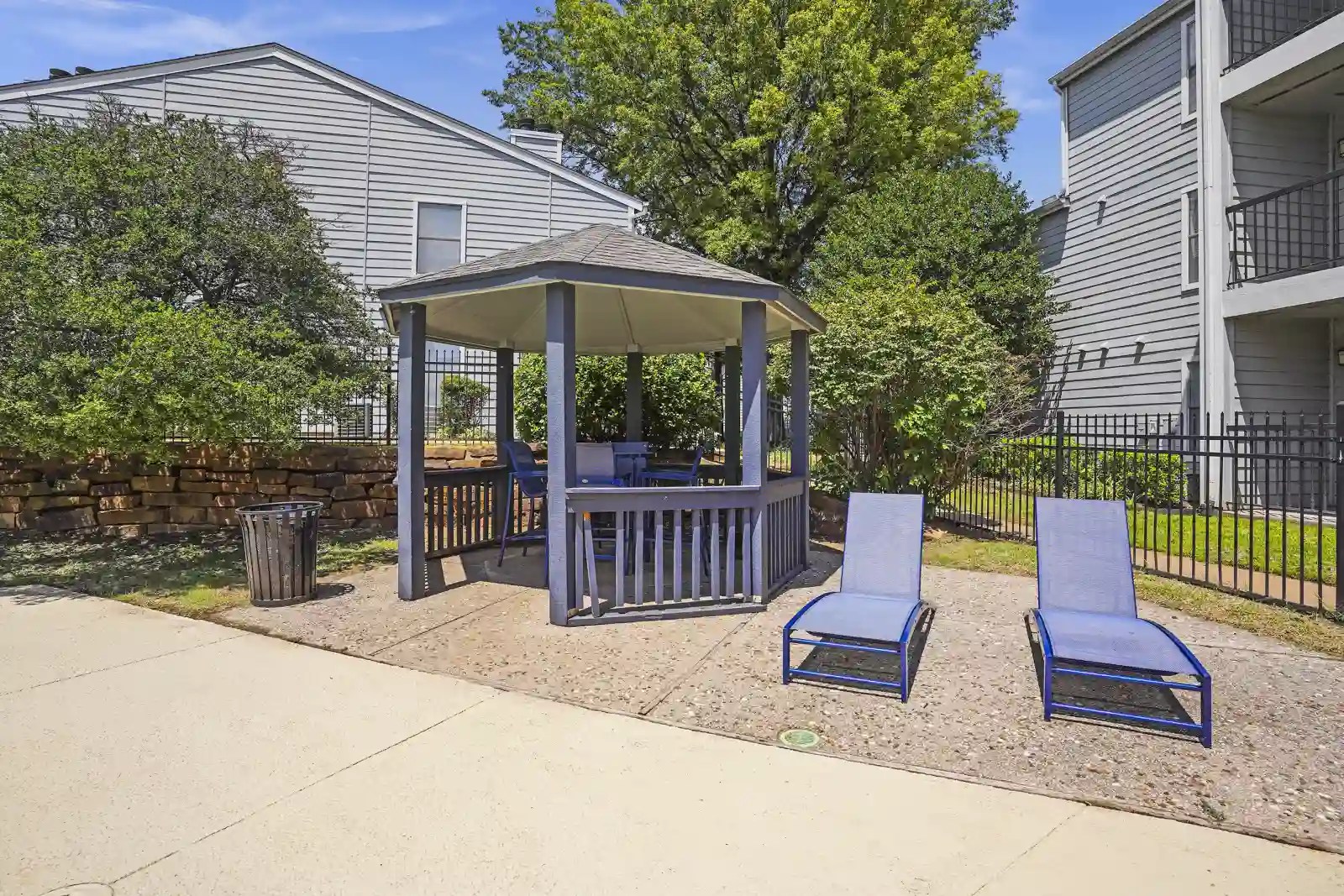 Photos of Cedar Glade Apartments in Tulsa, OK