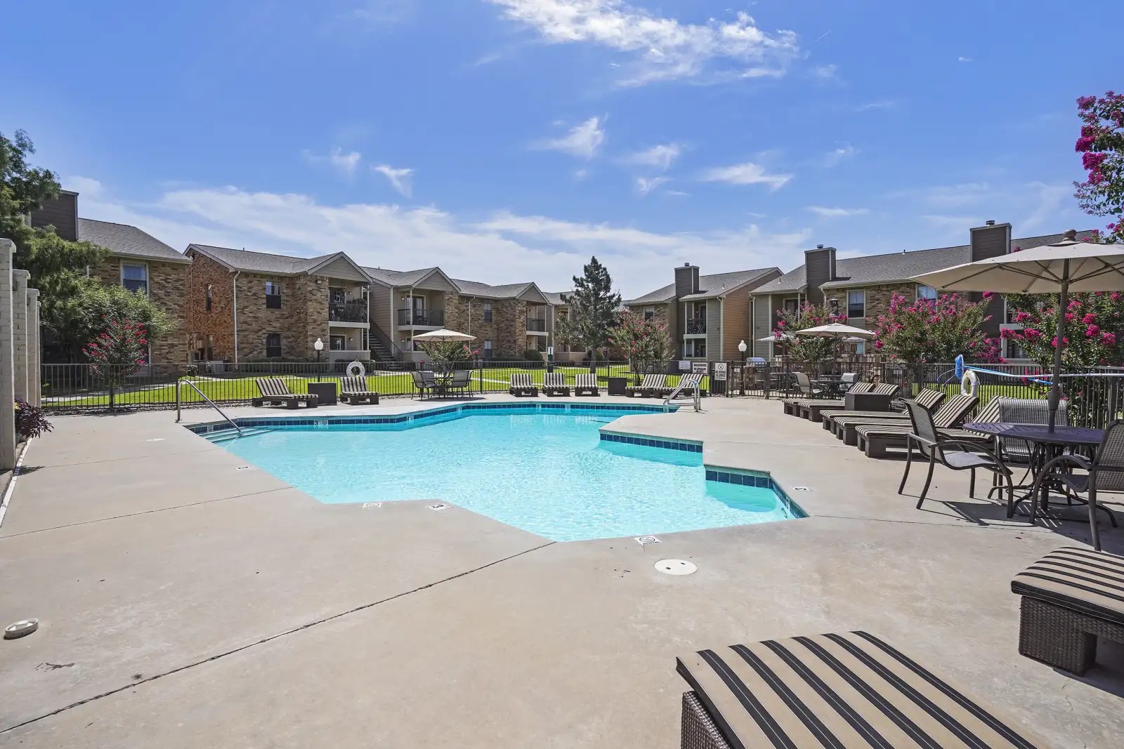 Photos of Cimarron Trails Apartments in Norman, OK