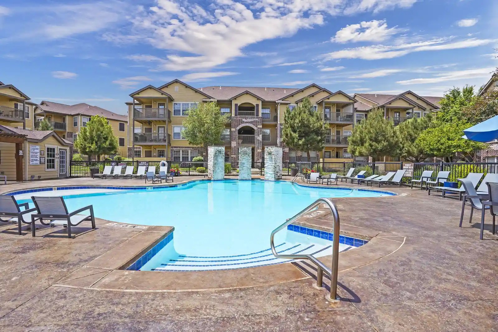 Photos of Park at Coulter in Amarillo, TX