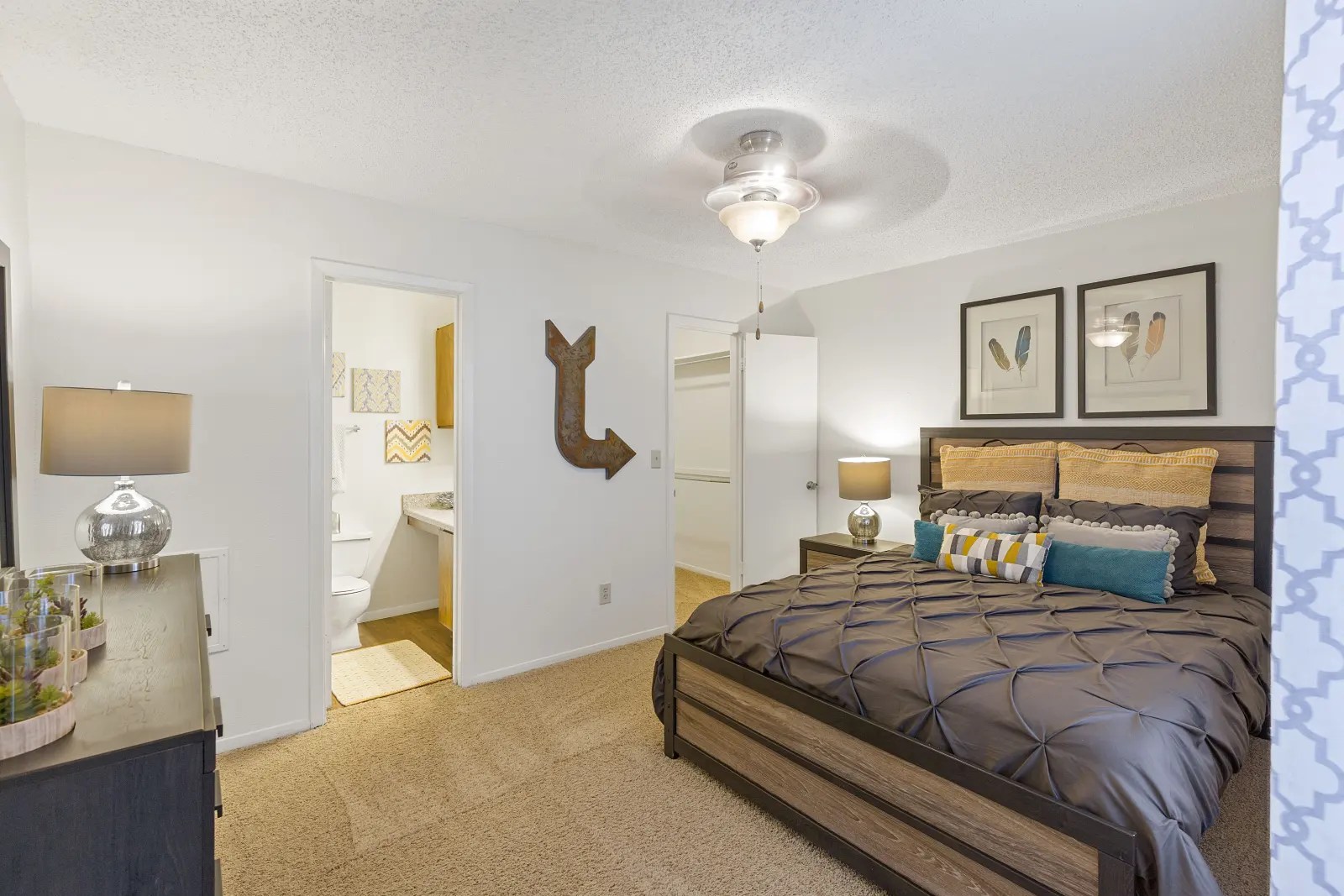 Photos of Cimarron Trails Apartments in Norman, OK