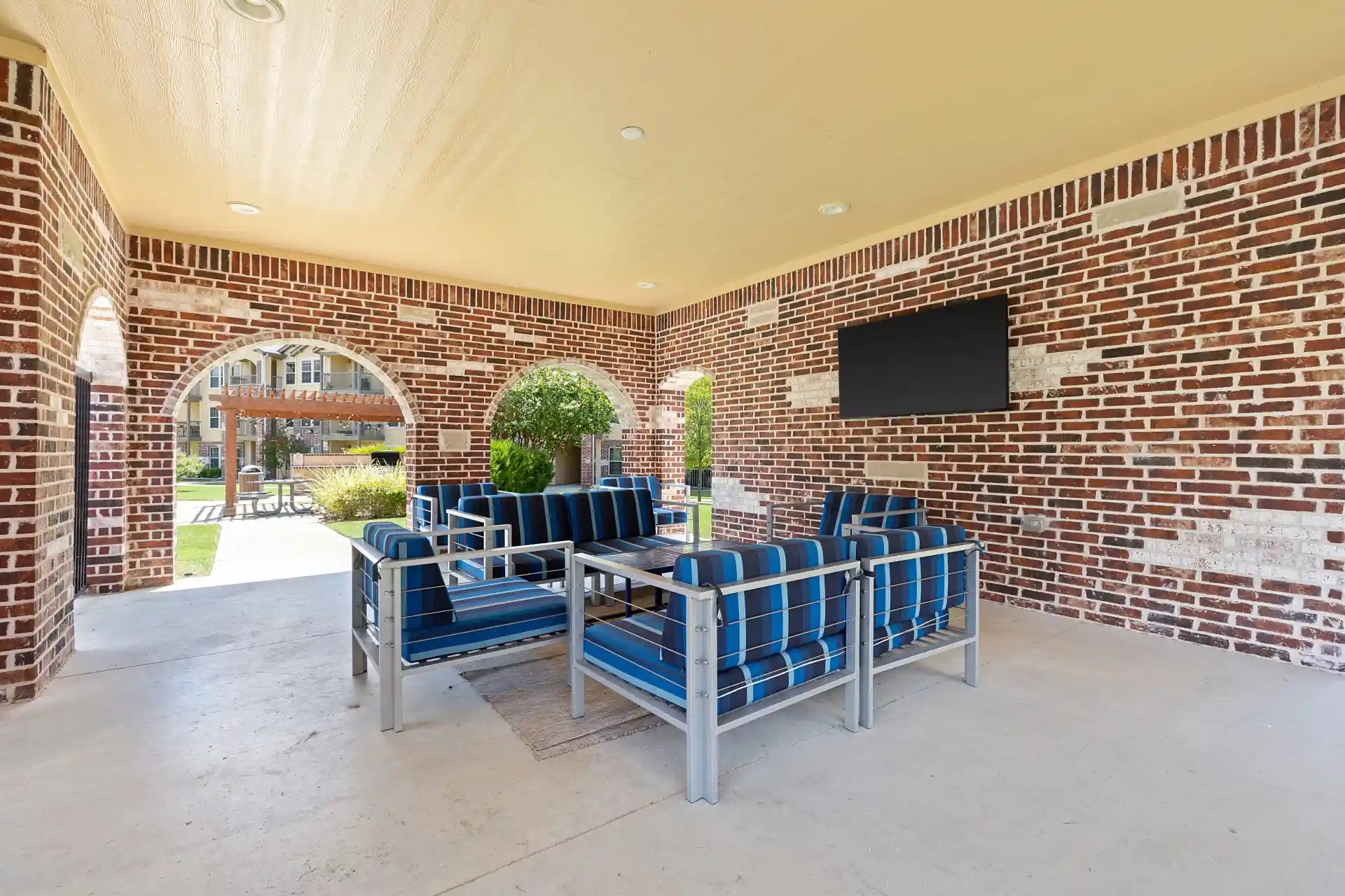 Photos of Portico at Friars Creek Apartments in Temple, TX