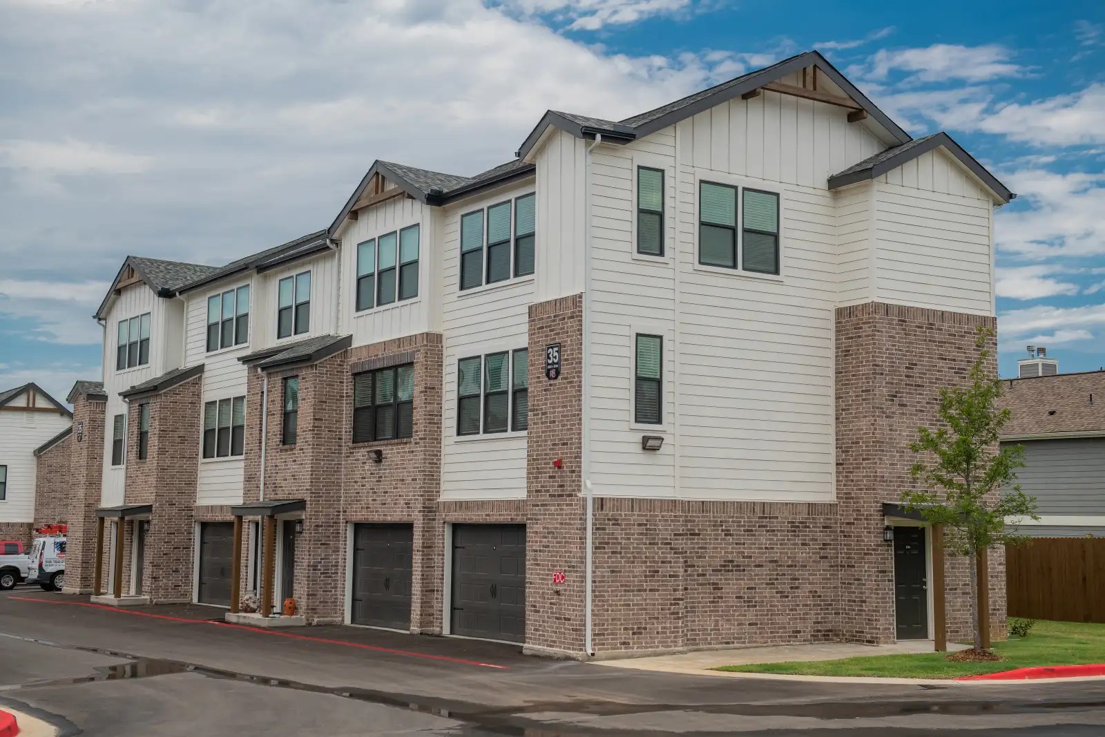 Photos of Redbud Ranch Apartments in Broken Arrow, Oklahoma