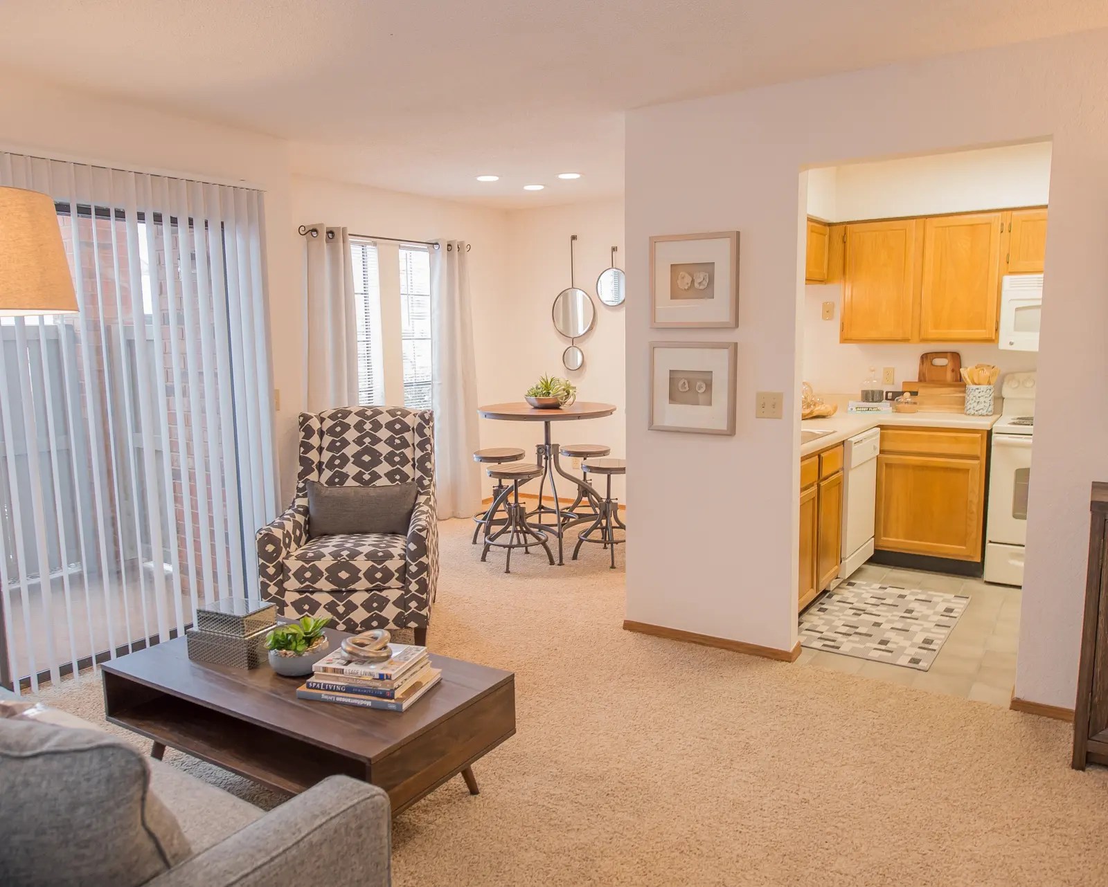 Photos of The Warrington Apartments in Oklahoma City, OK