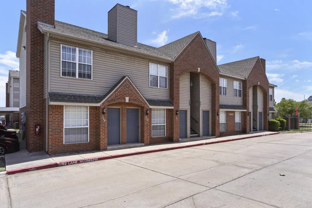 Persimmon Square Apartments by Quail Springs Mall Case and Associates