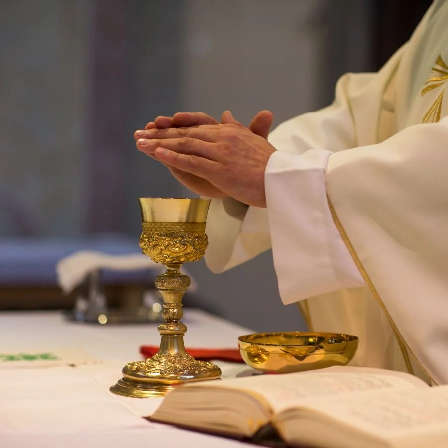 How Is the Eucharist Consecrated? Catholic Answers Q&A