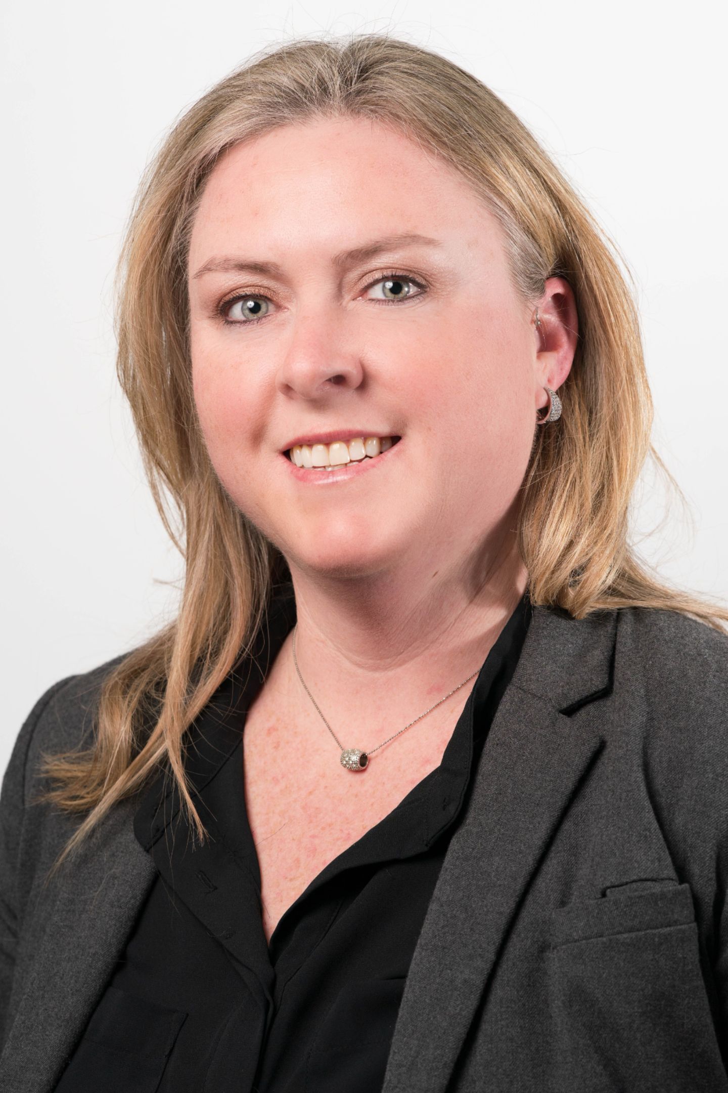 Christine Walsh, Real Estate Agent Milton, MA Coldwell Banker