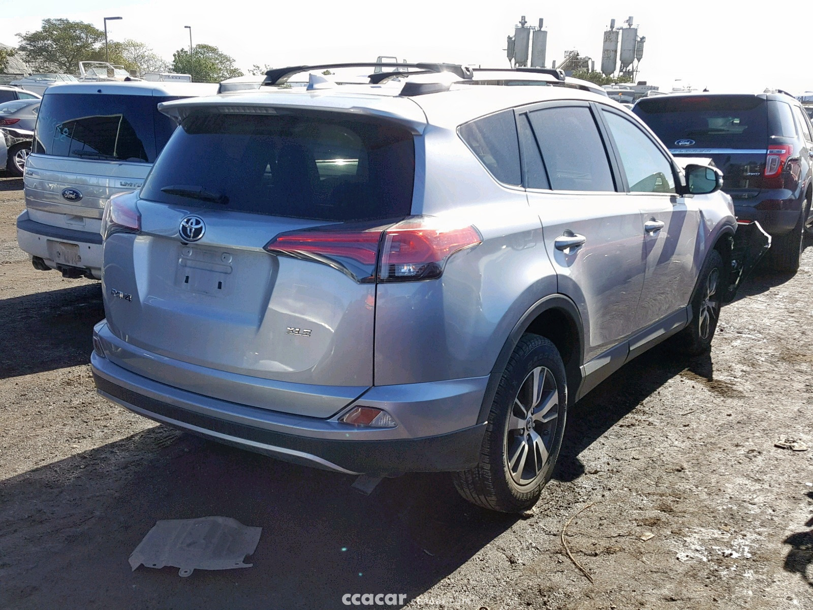 2017 Toyota RAV4 XLE | Salvage & Damaged Cars for Sale