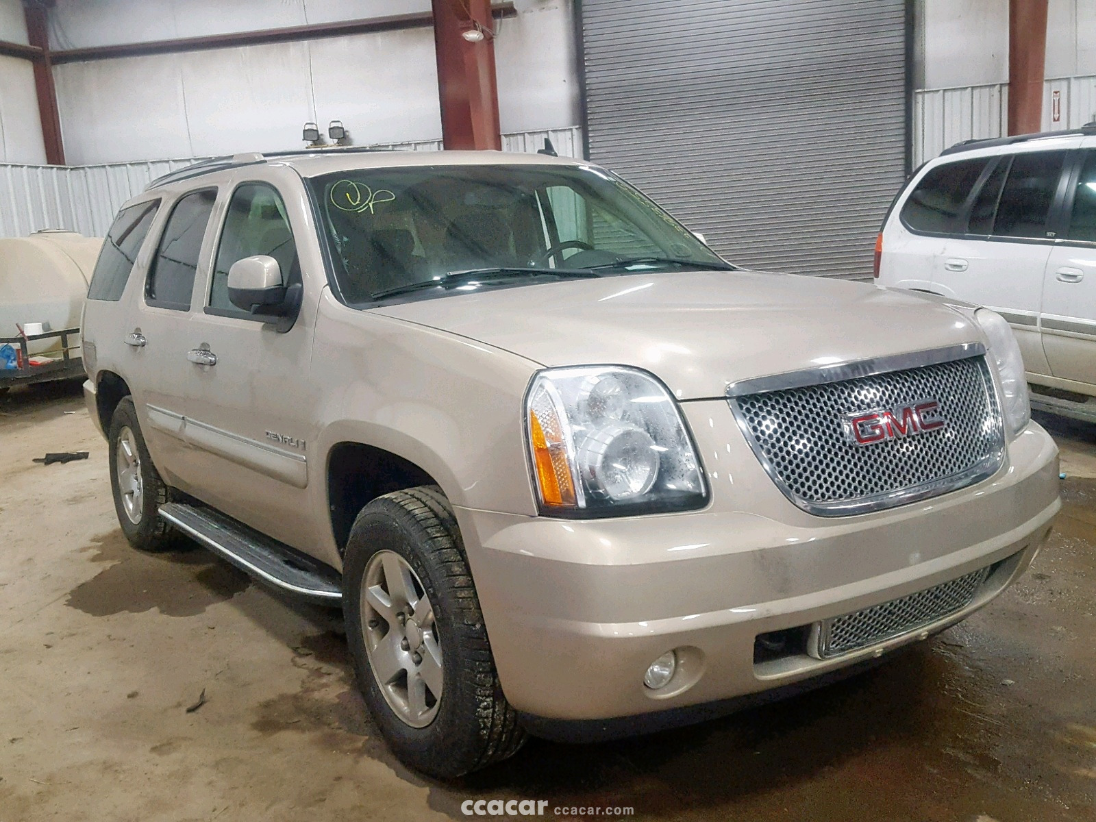 2008 GMC Yukon Denali | Salvage & Damaged Cars for Sale