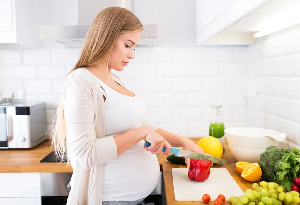 Household Chores To Do & Avoid In Pregnancy