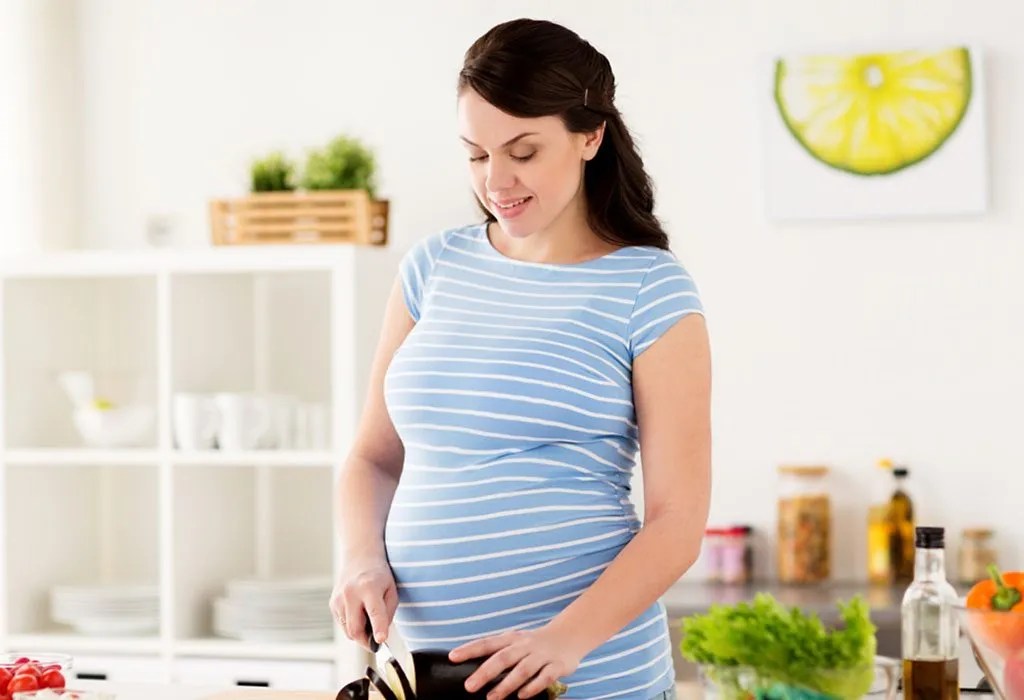 Eating Brinjal during Pregnancy Health Benefits & Sideeffects