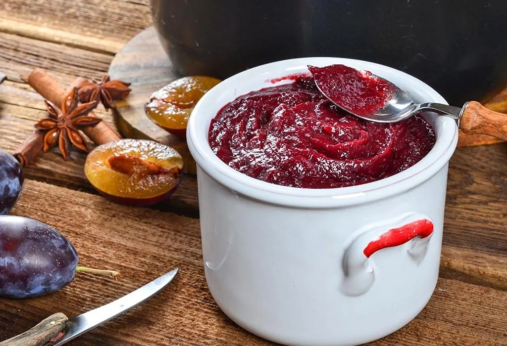 Plum (Aloo Bukhara) for Babies Nutritional Value, Benefits & Recipes