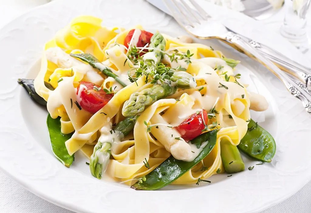 Eating Pasta during Pregnancy Health Benefits, Risks & Recipes